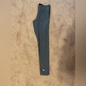 Gray cotton leggings